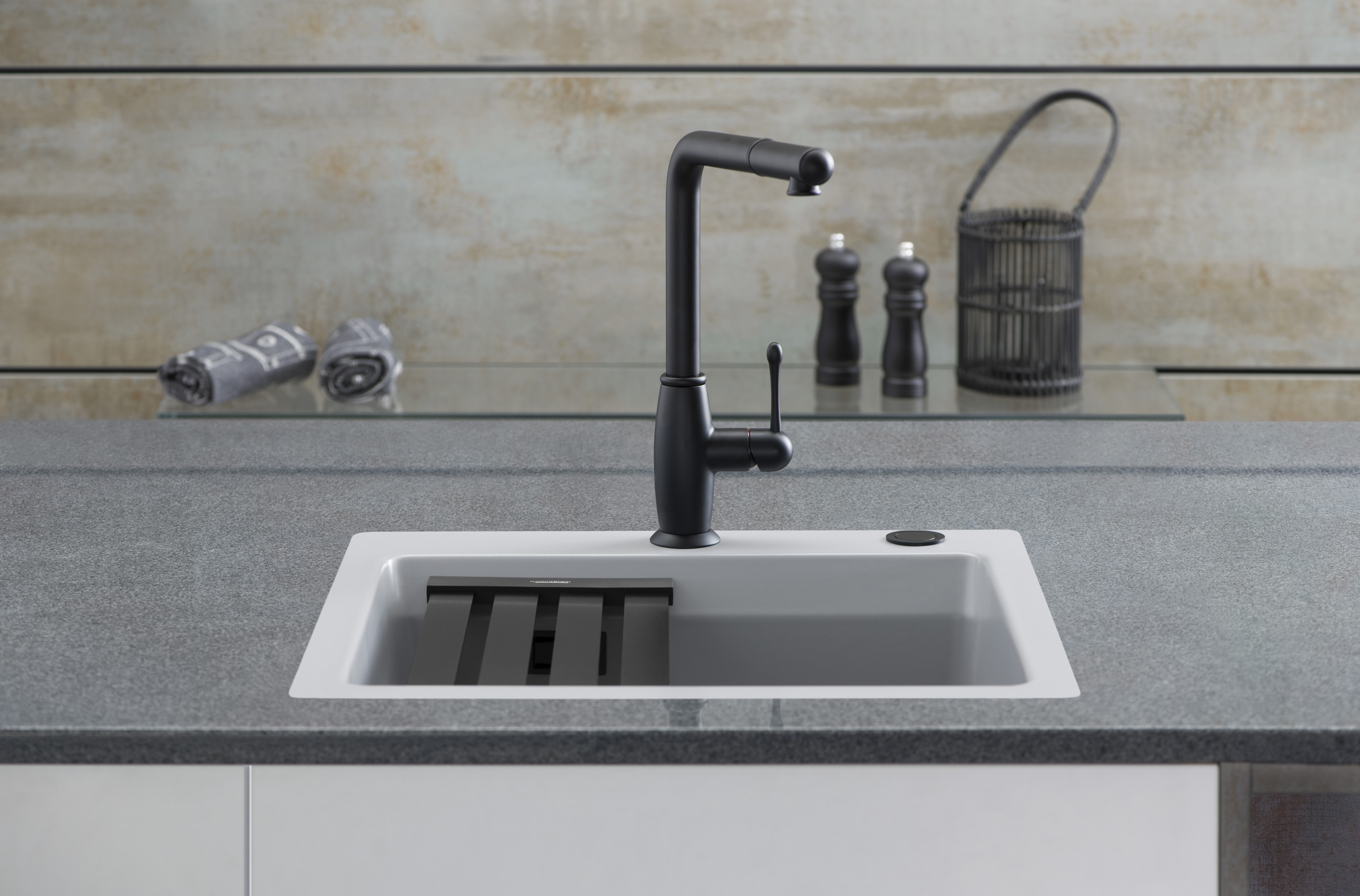 Systemceram Flächenbündige Keramikspülen